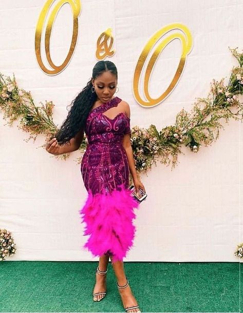 Latest Asoebi Styles, African Party Dresses, Nigerian Lace Styles Dress, Stylish Naija, Mama Africa, Nigerian Lace Styles, African Wedding Attire, African Lace Styles, Ankara Gown