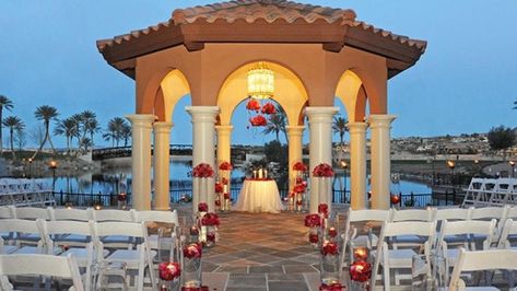 Lakeside at Westin Las Vegas Wedding Courtyard Wedding Courtyard, Vegas Wedding Venue, Las Vegas Wedding Venue, Lake Las Vegas, Las Vegas Resorts, Cheap Wedding Venues, Vegas Hotel, Lakeside Wedding, Weddings By Color