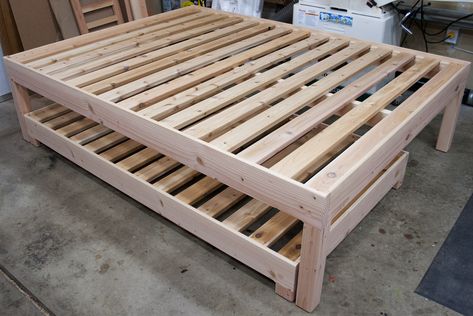 Queen over Twin trundle w/ hidden wheels Trundle Beds Diy, Trundle Bed Plans, Queen Trundle Bed, Full Size Trundle Bed, Diy King Bed Frame, Anime Bedroom Ideas, Pallet Bed Frames, Trundle Bed Frame, Diy Daybed