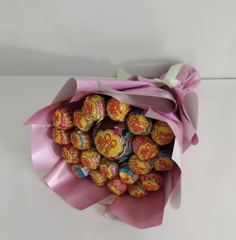 Lollipop Bouquet, Hadiah Diy, Diy Birthday Gifts For Friends, Diy Gift Set, Bf Gifts, Flower Gift Ideas, Creative Gifts For Boyfriend, Smink Inspiration, Diy Bouquet