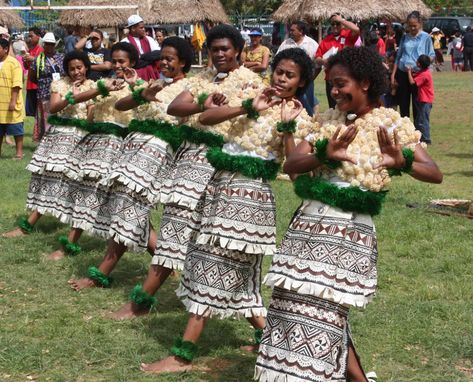 Fijian 14 | heeia98 | Flickr Fijian Clothing, Fijian People, Fijian Culture, Fiji People, Tongan Culture, Fiji Wedding, African Arts, Cultural Fashion, She Is