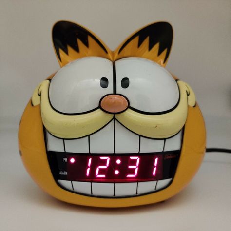 Garfield Room Decor, Garfield Bedroom, Garfield Furniture, Garfield Decor, Garfield Room, Garfield Items, Garfield Things, Garfield Stuff, Fat Orange Cat