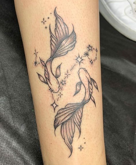 Pisces Mermaid Tattoo, Mermaid Pisces Tattoo, Pisces Fish Tattoo, Unique Pisces Tattoos, Constellation Tattoo Ideas, Pisces Fish Tattoos, Pisces Tattoo Designs, Pisces Tattoo, Mermaid Tattoo Designs