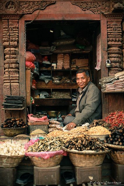 Messy Kathmandu | zhushman | Flickr Monte Everest, Nepal Travel, Kathmandu Nepal, Outdoor Market, Amazing Travel Destinations, Bhutan, Market Shopping, South Asia, People Of The World