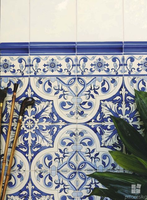 White Spanish Tile, Spanish Tile Kitchen, Havens Kitchen, Hatfield House, Spanish Home Decor, Tile Kitchen, Spanish Tile, Tiles Design, Spanish House