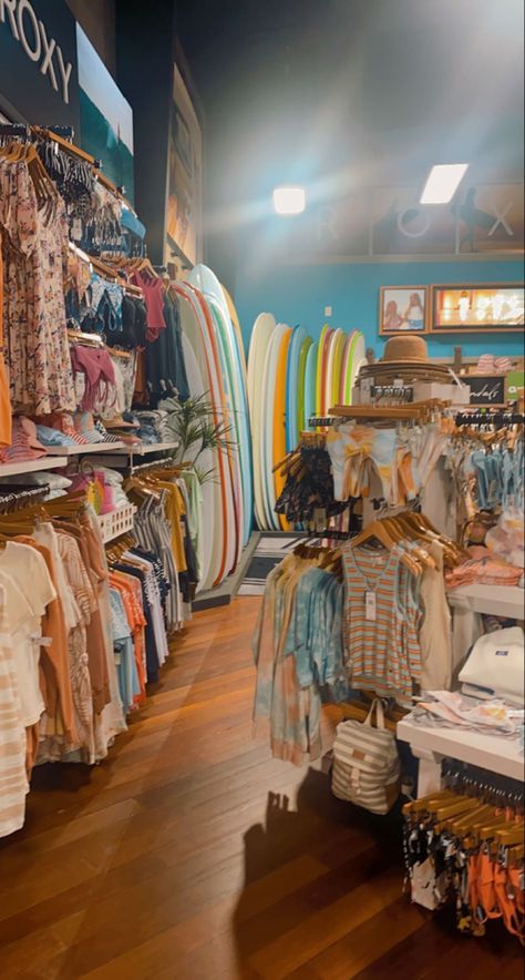 Surf Life Aesthetic, Surf Shop Aesthetic, Pogue Summer, Surfergirl Style, Surf Boutique, Surf Shops, Coconut Aesthetic, Obx Summer, Surfboard Shop