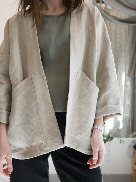 Basic kimono jacket Outerwear – LUCI Kimono Style Jacket, Linen Kimono, Kimono Shirt, Mode Kimono, Linen Cardigan, Linen Jackets, Womens Jackets, Linen Jacket, Kimono Jacket