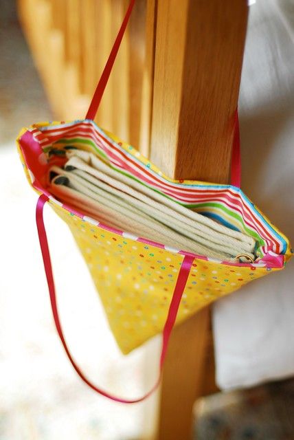 The BUNTING BAG - it keeps it safe, clean and free of dust… | Flickr Bunting Pattern, Bunting Diy, Bunting Bag, Vintage Ideas, Fabric Bunting, Banners Buntings, Safe Cleaning Products, Sewing Gifts, Fabric Projects