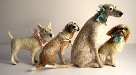 Felt Needling, Diy Wool Felt, Felting Art, Diy Wool, Felt Creations, Needle Felted Dog, Wool Animals, Felted Art, Felt Dogs