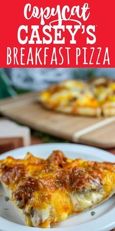 Caseys Breakfast Pizza, Breakfast Pizza Recipe, Cooking Bacon, Bacon Breakfast, Breakfast Pizza, Breakfast Recipes Casserole, Breakfast Items, Breakfast Brunch Recipes, Sausage Breakfast