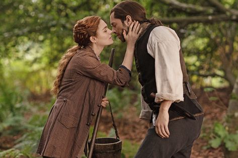 Brianna And Roger, Brianna Fraser, Outlander Season 6, Outlander Show, Sophie Skelton, Outlander Season 4, The Fiery Cross, Outlander Characters, Richard Rankin