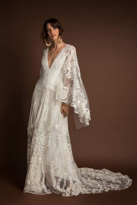 Rue De Seine Medina Gown  | Junebug Weddings Western Wedding Dresses, Back Wedding Dress, Mode Boho, Bohemian Wedding Dress, Bohemian Wedding Dresses, Wedding Dresses Romantic, Boho Bride, Modern Dress, Bohemian Wedding