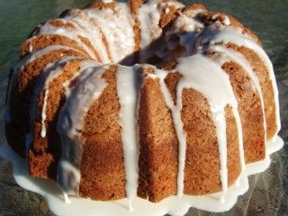 A delicious cinnamon streusel bundt cake from McCormick.  Vanilla glaze and apple streusel options below. Sweet Potato Cake With Maple Pecan Glaze, Streusel Bundt Cake, Apple Streusel Cake, Coffee Cake Bundt, Cinnamon Streusel Coffee Cake, Cake With Cinnamon, Sweet Potato Pecan, Cinnamon Glaze, Streusel Cake