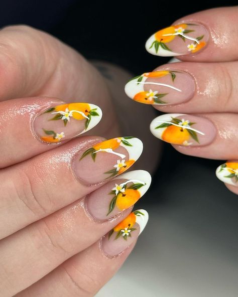 LUXAPOLISH ® LUXA ® on Instagram: “The detail 😍 Get your oranges here!! 🍊 Tag a friend who needs more citrus in their life 😂 Ft. Citrone Collection Matrix LUXA Shine 💅🏽by…” Aesthetic Spring Nails, Italy Nails, Spring Nails Ideas, Nails Collection, Aesthetic Spring, Print Nails, Orange Print, Minimalist Nails, Dream Nails