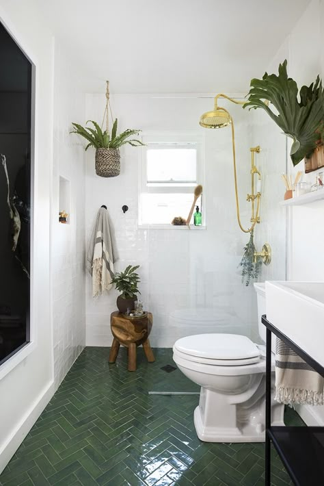 I like the stationary half glass door (makes room look bigger) and the floor is pretty. Would love to add a skylight to my toilet/shower area! Bathroom Vibes, Small Bathroom Renovation, Bathroom Floors, Green Flooring, Green Tile, Bathroom Inspo, Green Bathroom, Dream House Decor, My New Room