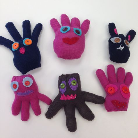 Crafts With Gloves, Diy Gloves From Socks, Glove Monsters Diy, Glove Monsters, Glove Doll, Glove Crafts, Glove Animals, Sock Creatures, February Crafts