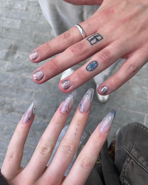 Matching Nails With Boyfriend Aesthetic, Nails For Couples, Couple Nails Designs, Matching Nail Ideas, Couple Nail Art, Relationship Nails, Boyfriend And Girlfriend Nails, His And Hers Nails, Bf Nails