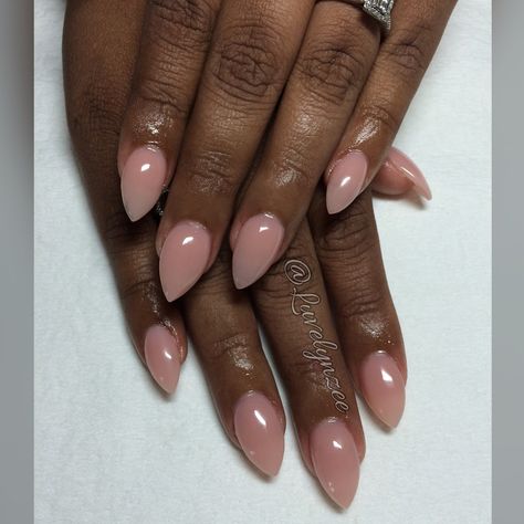 Almond Pointy Acrylic Nails, Short Pointed Acrylic Nails, Neutral Almond Acrylic Nails, Pinky Nude Nails Almond, Short Stilleto Nails Almond, Nude Almond Shape Nails, Nude Acrylic Nails Almond, Short Nude Almond Nails, Short Pointy Nails Almond