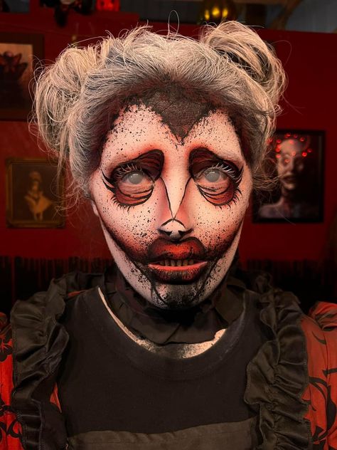 Work Makeup, Horror Makeup, Make Up Inspo, Sfx Makeup, Clown Makeup, Airbrush Makeup, Creepy Halloween, Fantasy Makeup, Makeup Designs