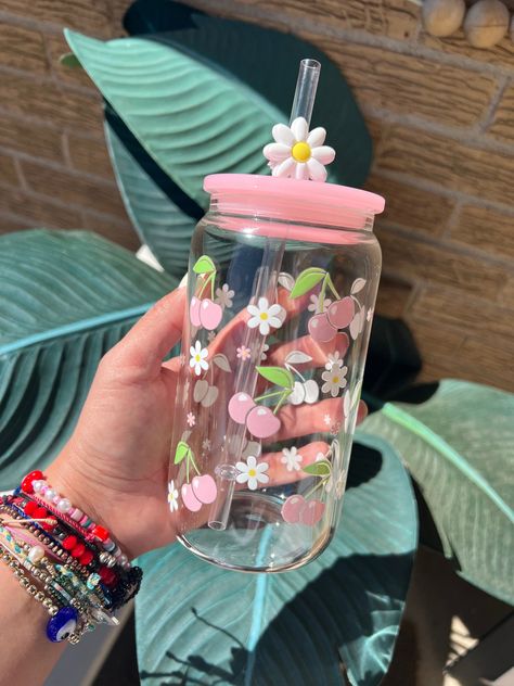 16oz Glass cup Straw and lid Made with UVDTF (permanent)  Hand wash only  FREE STRAW CHARM! Vasos Vintage, Spring Cups, Kawaii Cups, Trendy Water Bottles, Cute Coffee Cups, Cute Water Bottles, Pretty Mugs, Pretty Cups, Ways To Recycle