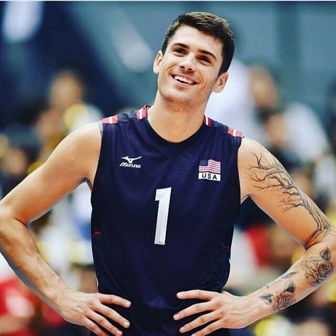 Olympic volleyball- Matt Anderson Matt Anderson Volleyball, Usa Volleyball Team, Matthew Anderson, Olympic Volleyball, Matt Anderson, Usa Volleyball, John Anderson, Mens Volleyball, Mens Club