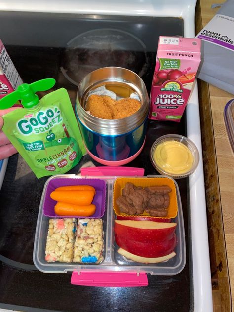 Lunchbox Meals, Homemade School Lunches, Fun School Lunches, Salad Recipes Healthy Lunch, Healthy Summer Snacks, Lunch Box Idea, Kid Meals, Toddler Lunch, Toddler Dinner