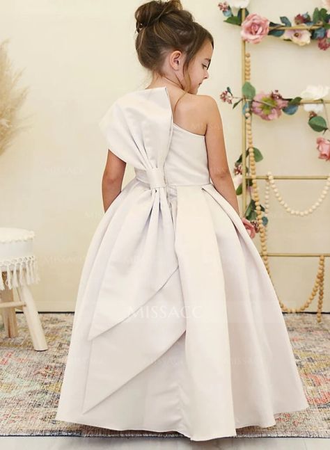 Ball-Gown One-Shoulder Floor-Length Satin Flower Girl Dresses With Bow(s) Satin Flower Girl Dresses, Dresses With Bow, Satin Flower Girl Dress, Nye Wedding, Sparkle Wedding Dress, Girls Dresses Online, Wedding 2025, Princess Ball Gowns, Satin Flowers