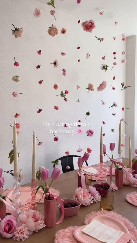 حفل توديع العزوبية, Floating Flower, Floating Flowers, Flower Party, Floral Backdrop, Hanging Flowers, Pink Birthday, Flower Backdrop, Birthday Flowers