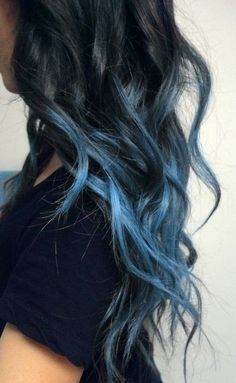 Dark Colored Hair with Blue Highlights Diy Ombre Hair, Black Hair Ombre, Blue Ombre Hair, Dip Dye Hair, Colourful Hair, Ombre Hair Extensions, Dye Ideas, Ombré Hair, Hair Affair