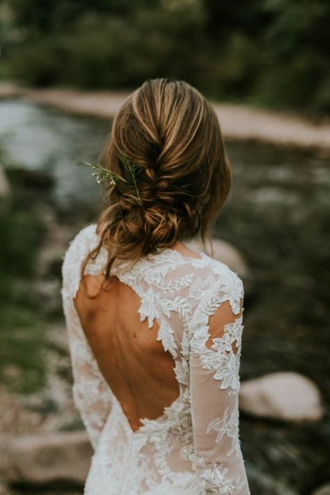 Casual Wedding Hair, Wedding Hacks, Messy Braids, Chic Brides, Beauty Dress, Wedding Gowns Lace, Casual Wedding, Perfect Wedding Dress, Junebug Weddings