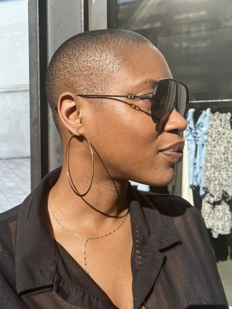 Bald Women Fashion, Black Haircut Styles, Black Haircut, Bald Head Women, Bald Look, Shaved Hair Designs, Shaving Your Head, Shave Her Head, Tapered Hair