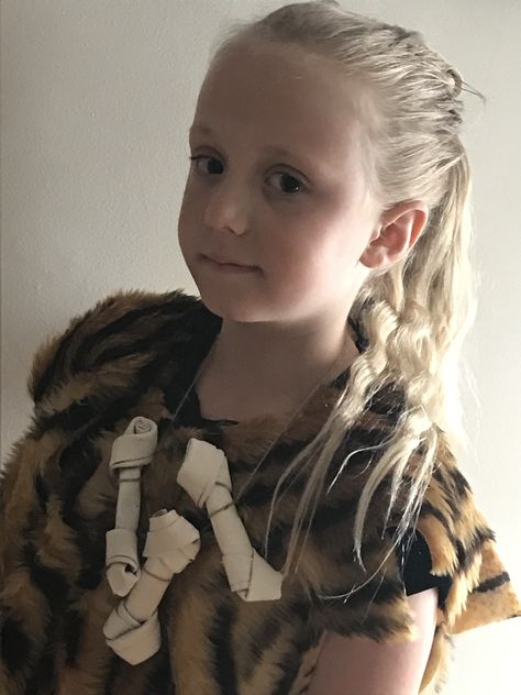 Stone Age costume Stone Age Outfit Ideas, Stone Age Outfit, Stone Age Costume, Stone Age, Kids Costumes, School Ideas, Kids Party, Dreadlocks, Outfit Ideas