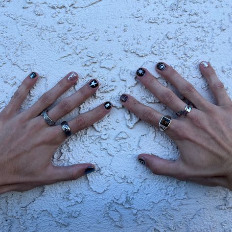 Rock And Roll Nails, Rockstar Nails, Rock Star Nails, Star Nails, Glam Rock, Design Inspo, Rock And Roll, Manicure, Nail Polish