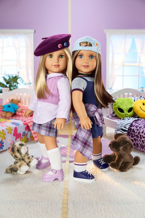 Twin Characters, 90s Dolls, American Girl Magazine, Feeling Old, New American Girl Doll, Clueless Cher, Wide Legged Jeans, America Girl, Doll Aesthetic