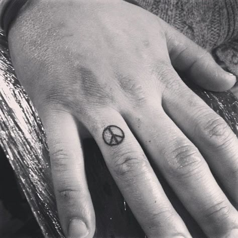 Small Tattoo With Meaning, Kanye Tattoo, Magick Tattoo, Peace Sign Tattoo, Tiny Tattoos With Meaning, Tattoo With Meaning, Peace Sign Tattoos, Tattoo Designs Quotes, Neat Tattoos