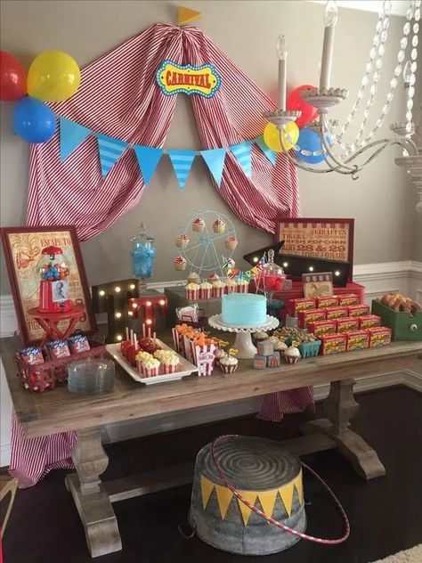 31  Circus themed baby shower ideas - Planning baby shower Dumbo Baby Shower Theme, Circus Baby Shower Theme, Dumbo Birthday Party, Dumbo Birthday, Themed Baby Shower Ideas, Vintage Circus Theme, Animal Circus, Circus Cakes, Carnival Baby Showers