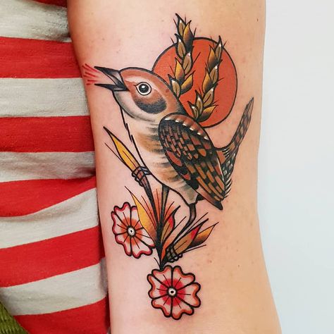 Carolina Wren Tattoo, Wren Bird Tattoo, Meadowlark Tattoo, Traditional Bird Tattoo, Wren Tattoo, Finch Tattoo, Owl Feather Tattoos, Moms Tattoo, Meat Art