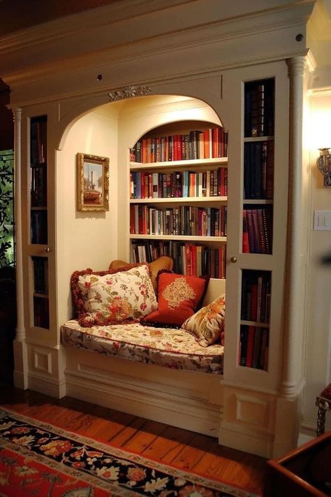 Colored Books, Library Rooms, Gothic Cottage, Autumn House, Desk Corner, Reading Corners, Egg Ideas, Cozy Nooks, Nook Ideas