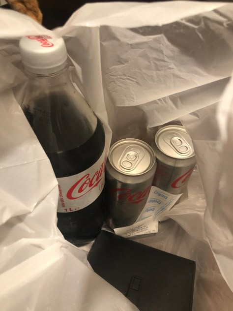 Wl Ed, Diet Coke Aesthetic, Coca Cola Zero, Vintage Soda, Diet Soda, Diet Culture, Diet Coke, Food Journal, Eating Habits