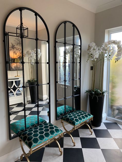 Large black mirrors, with bespoke turquoise honeycomb footstools with gold. Foyer Mirror Ideas Entry Ways, Gold Mirror Living Room, Arch Mirrors, Foyer Mirror, Mirror Decor Living Room, Black Arch, Mirror Dining Room, Living Room Design Decor, Living Room Mirrors