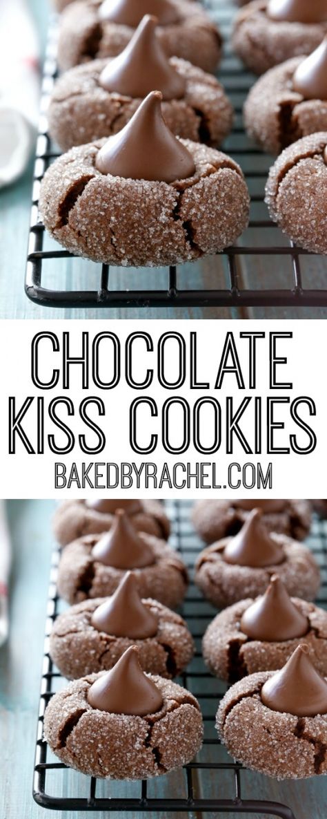 Kiss Cookie Recipe, Chocolate Kiss Cookies, Triple Chocolate Cookies, Resepi Biskut, Best Holiday Cookies, Kiss Cookies, Chocolate Cookie Recipes, Crinkle Cookies, Kisses Chocolate