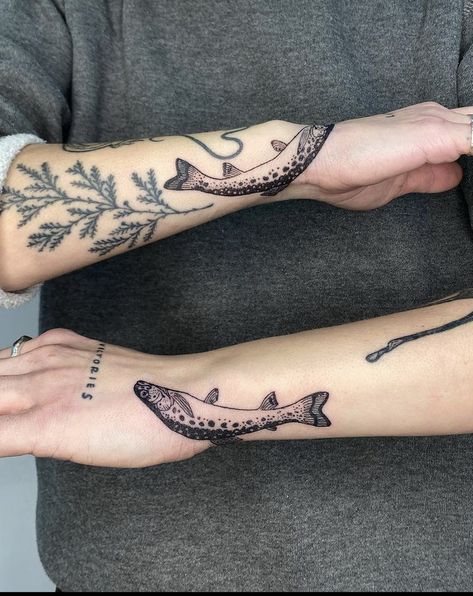 Notmymango Tattoos, Woodsy Tattoos, Illustrative Tattoo Style, Trout Tattoo, Bones Tattoo, Aesthetic Tattoo Ideas, American Traditional Tattoo Ideas, Unique Tattoo Ideas, Traditional Tattoo Ideas