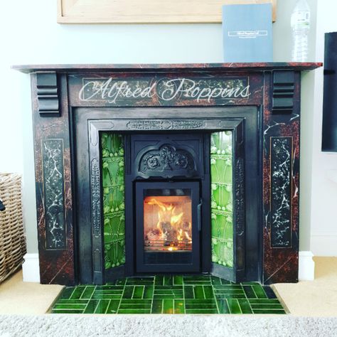 Fireplace 1920s, Log Burner Ideas, Inset Stove Fireplace Ideas, Fireplace Stove, Wood Burning Stove Victorian Fireplace, Inset Log Burners, Victorian Woodburner Fireplace, Small Log Burner, Victorian Living Room Wood Burner