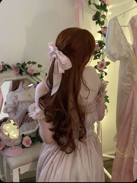 Feminine Theme, Cottagecore Fairy, Princess Core, Ginger Girls, Fairy Aesthetic, Lily Evans, Princess Aesthetic, Ginger Hair, Aesthetic Photography