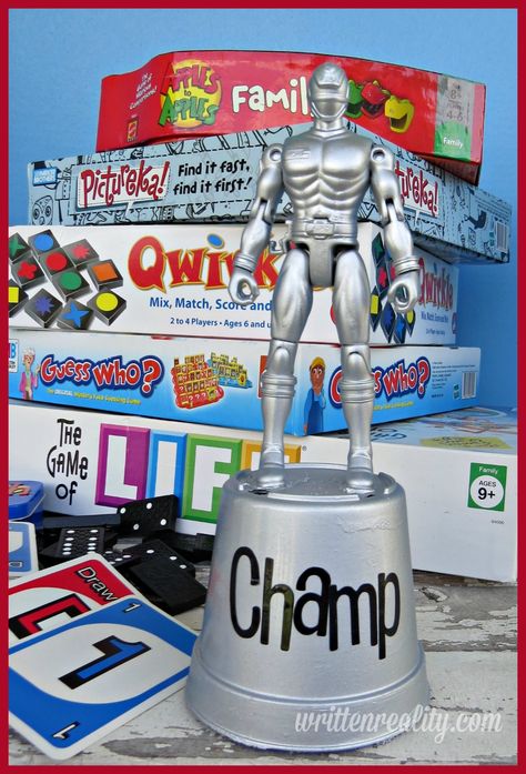 Game Night Trophy, Family Games Night, Student Of The Week, Game Night Parties, Games Night, Family Fun Night, Family Fun Games, Family Movie Night, Fun Family Activities