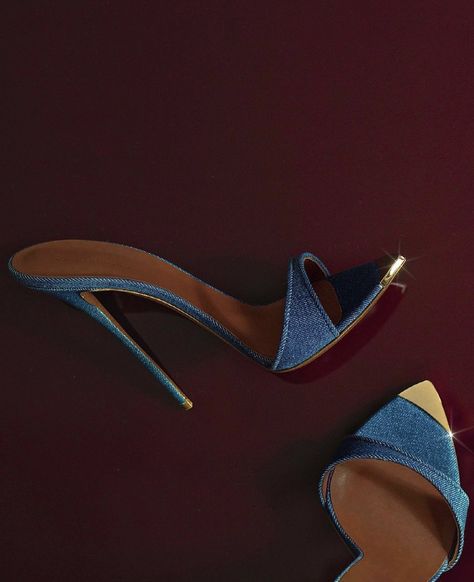 Denim Heels, Shoes Heels Classy, Stunning Shoes, Swag Outfits For Girls, Sitting Pretty, Spike Heels, Dark Blue Denim, Fabulous Shoes, Shoe Closet