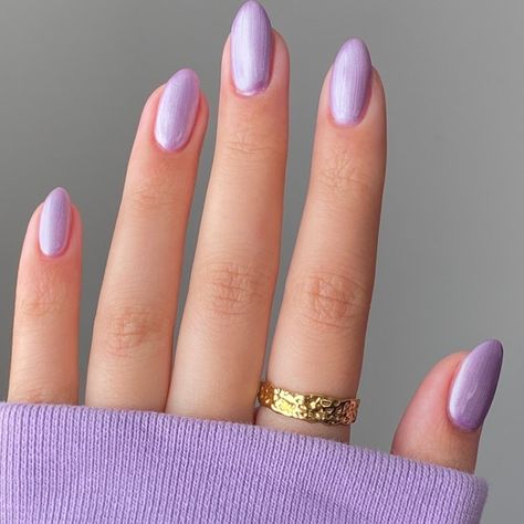 “New Year, New Nails! 💅✨ 48 Color Options for Stunning Styles” Transform your nails with this season’s must-have colors! Discover our selection of 48 vibrant shades, perfect for any style, from subtle nudes to bold hues. Ideal for adding that final touch of glam to your New Year's look. Available in Denmark 🇩🇰 – Get inspired for 2024 with colors that pop! 🌈💅 #newyearnails #denmarknails ” #newyearsnails #newyearnewnails #winternailtrends #holidaynails #2024nailtrends #newyearsevelook #danishn... New Years Look, New Nails, New Year's Nails, French Tip Nails, Holiday Nails, Beauty Essentials, Nail Trends, Get Inspired, Nail Inspo