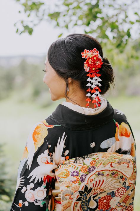 Japanese Wedding Traditions, Traditional Japanese Wedding, Wedding Hairstyles For Girls, Japanese Bride, Traditional Hairstyle, Japanese Hair, Traditional Japanese Kimono, Japanese Wedding, Female Inspiration