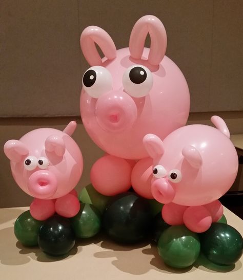 Balloons by Night Moods www.juneausbestballoons.com We make some fun and whimsical balloon creations. Balloon Pigs Pig Balloons Diy, Pig Balloon Animal, Balloon Farm Animals, Peppa Pig Birthday Decorations, Girls Farm Birthday, Pig Balloon, Farm Themed Party, Balloon Creations, Pig Birthday Party