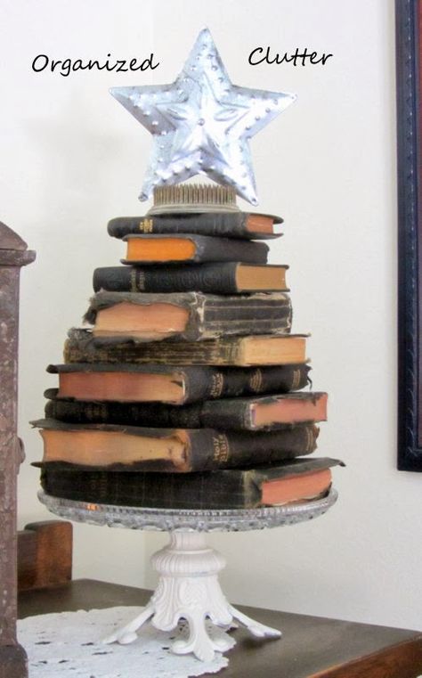 Stacked Bible Christmas Tree & the Nativity Set www.organizedclutterqueen.blogspot.com Bible Christmas, Book Christmas Tree, Book Tree, Christmas Bible, The Nativity, Black Christmas, Picket Fence, Noel Christmas, Nativity Set